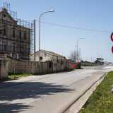 L'ex mulino Pagano si trova alla fine di via Paolo Cassano, la strada che diventa provinciale 235 e porta a Santeramo in Colle. Provenendo da Gioia del Colle l�edificio appare sulla sinistra...
